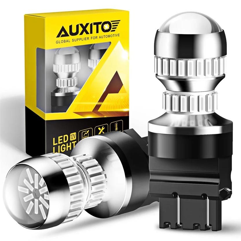 світлодіодні автолампи AUXITO 3157 P27 7W P27W T25 червоне світло двоконтактні стоп сигнали габарити LED лампи 12V комплект